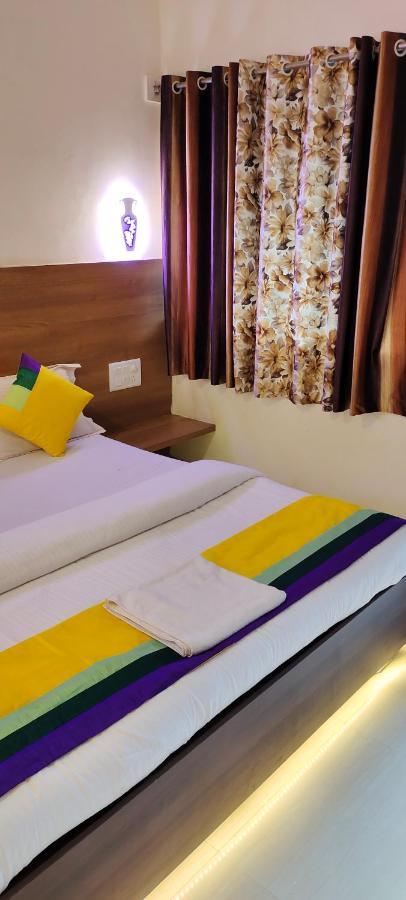 Hotel President House Matheran Ngoại thất bức ảnh